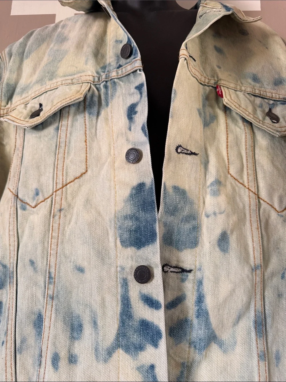 Levi's Vintage Men’s Type III Trucker Jacket in Tie-Dye/Acid Wash Finish, XL